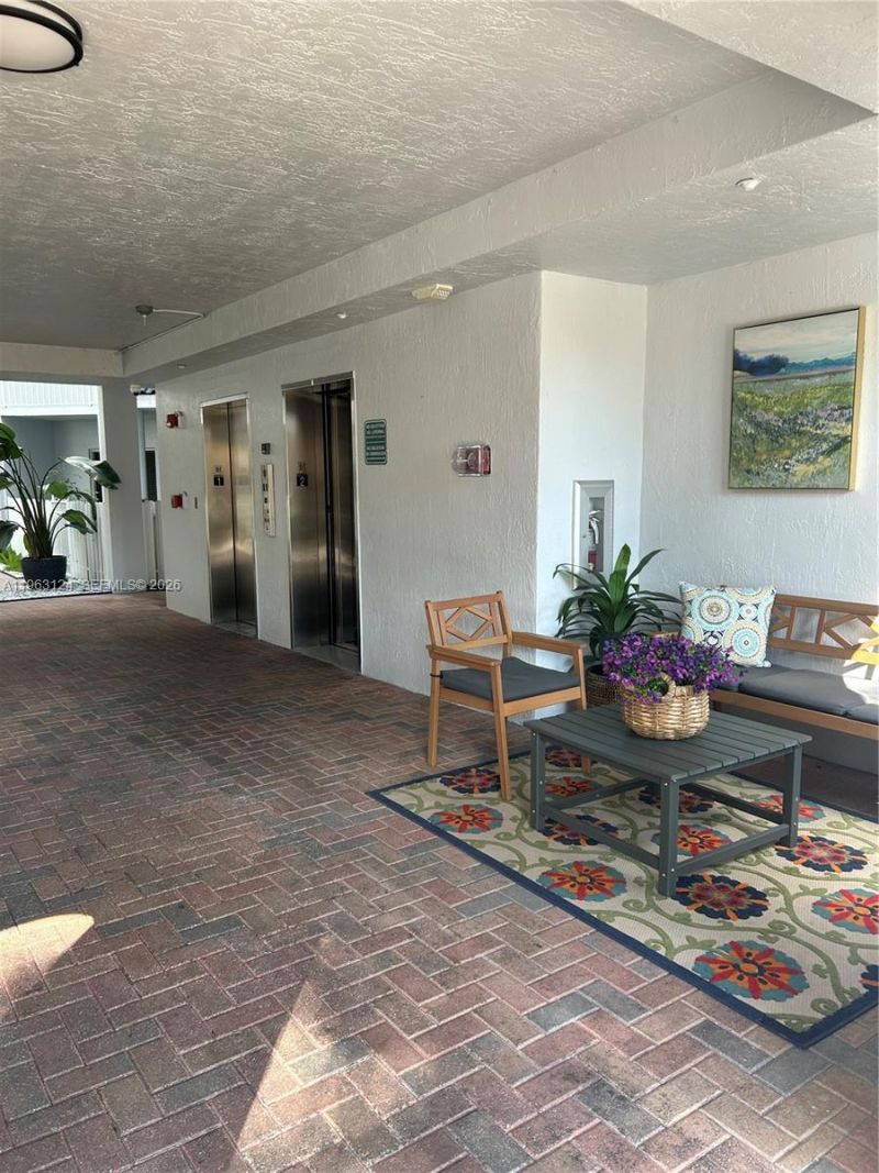 10700 NW 66th St, Unit 109, Doral, FL 33178 Photo