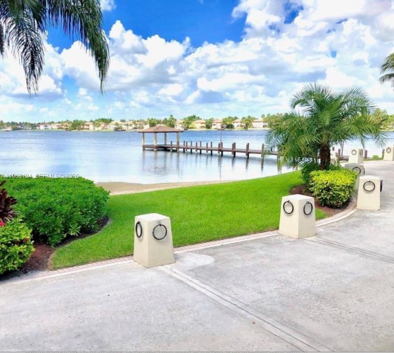 10700 NW 66th St, Unit 109, Doral, FL 33178 Photo