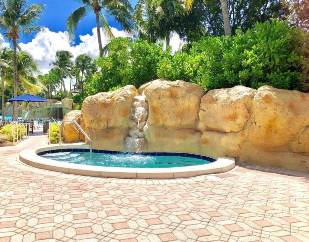 10700 NW 66th St, Unit 109, Doral, FL 33178 Photo