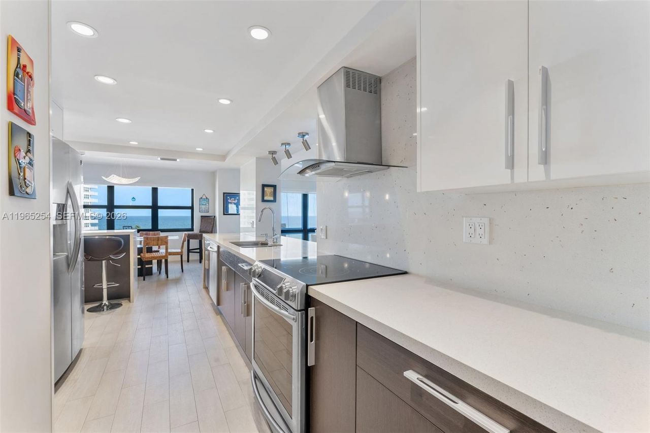 5100 N Ocean Blvd, Unit 916, Lauderdale by the Sea, FL 33308 Photo
