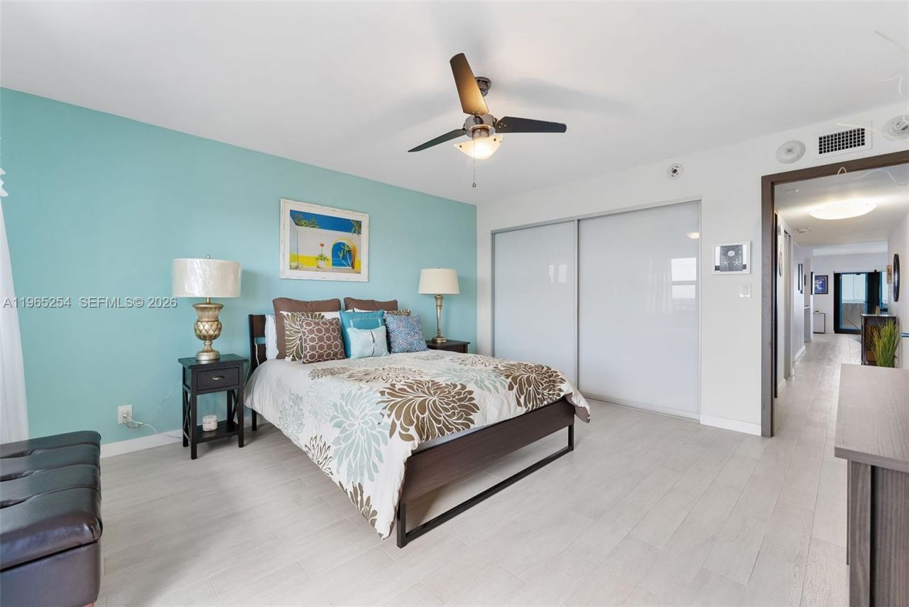 5100 N Ocean Blvd, Unit 916, Lauderdale by the Sea, FL 33308 Photo