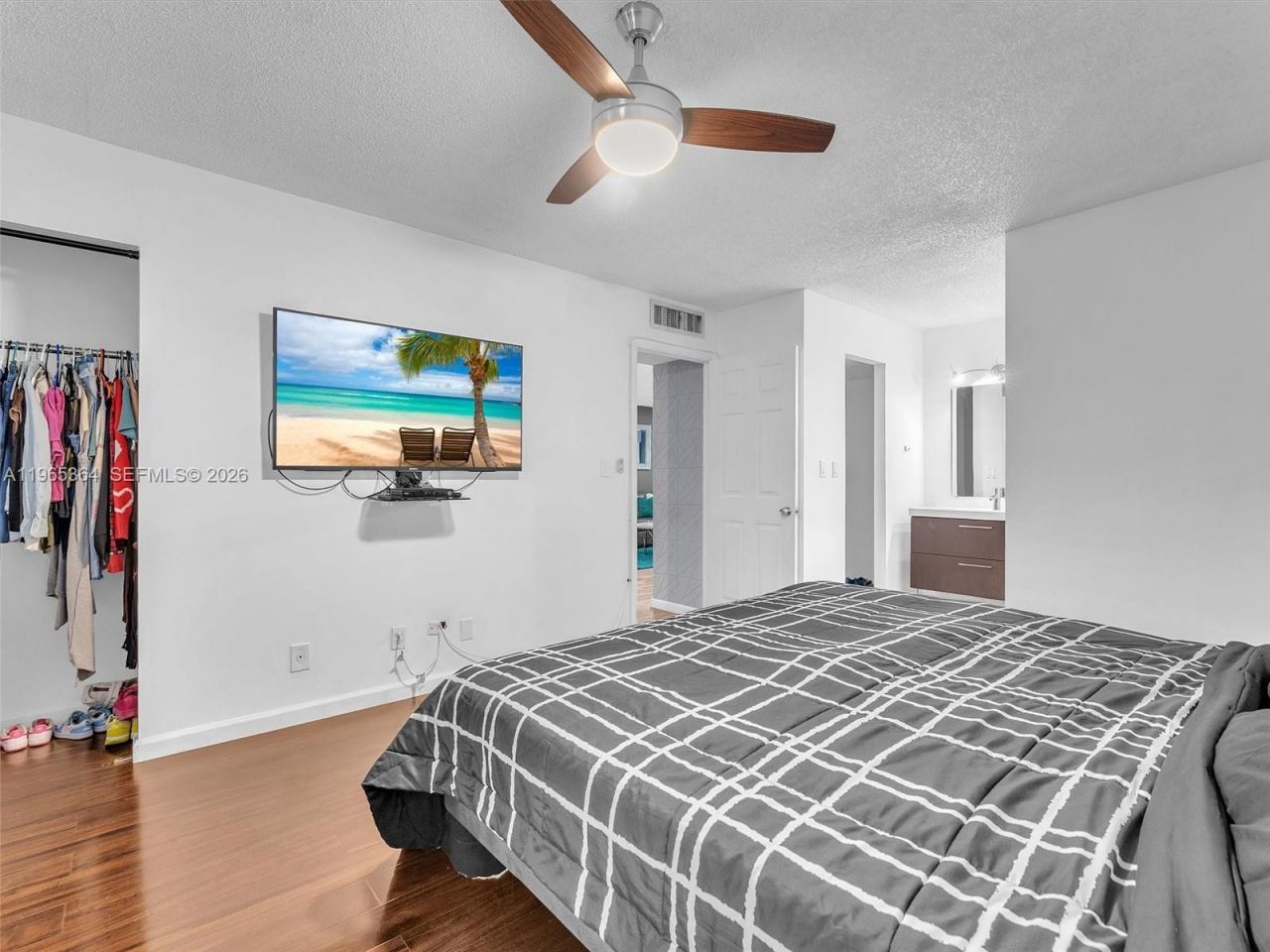 6201 N Falls Cir Dr, Unit 210, Lauderhill, FL 33319 Photo