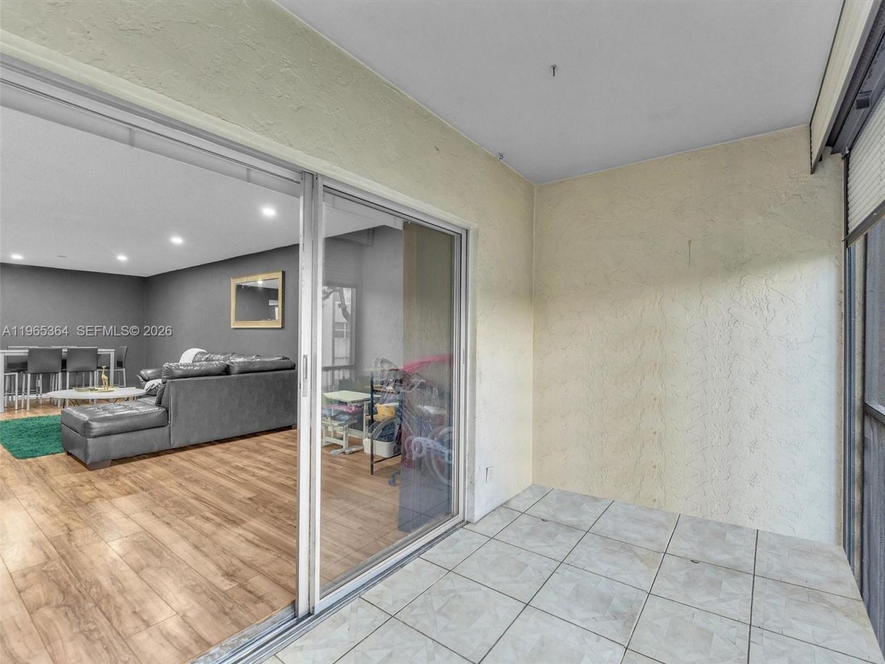 6201 N Falls Cir Dr, Unit 210, Lauderhill, FL 33319 Photo