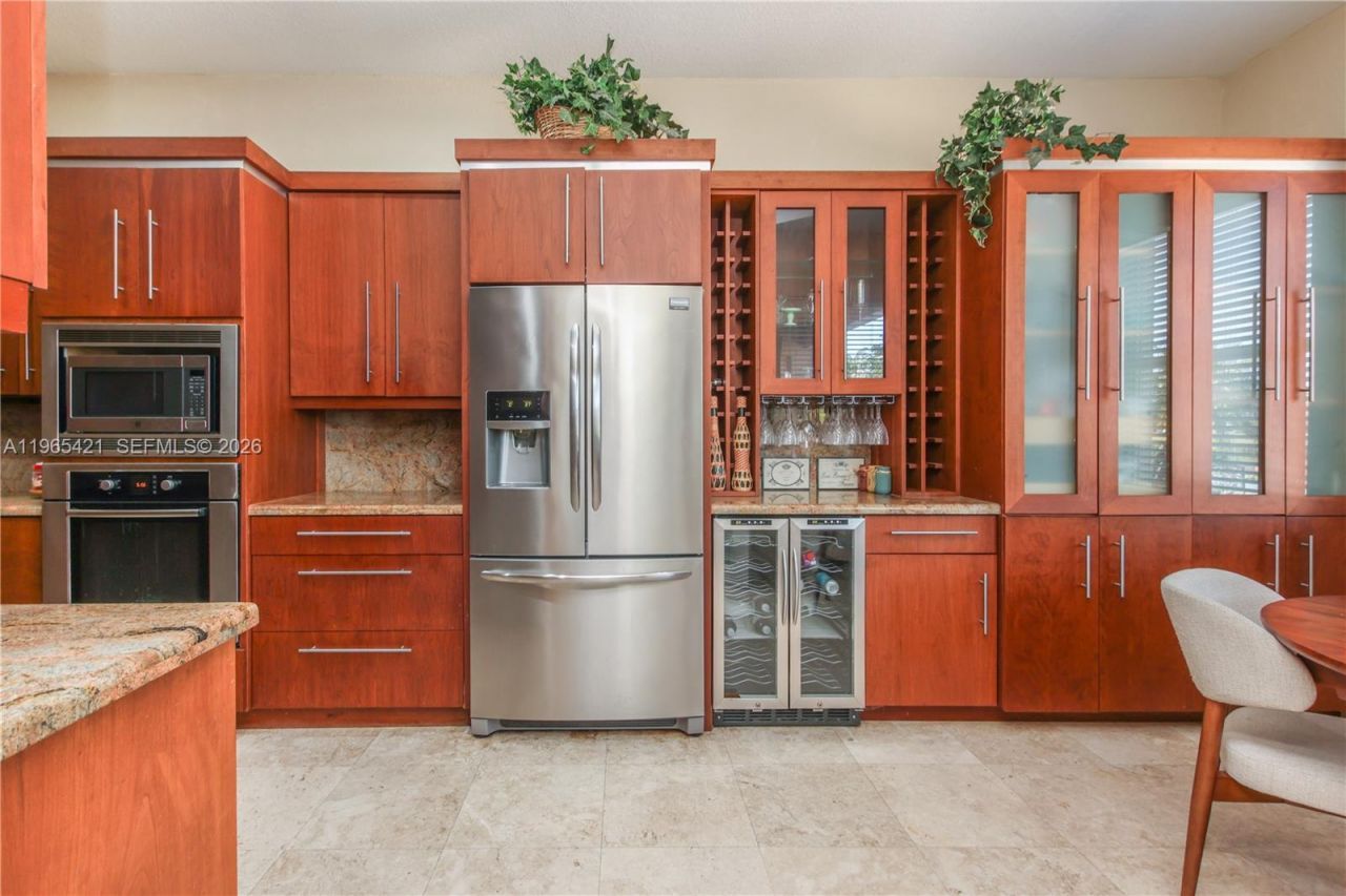 19301 Seneca Ave, Weston, FL 33332 Photo