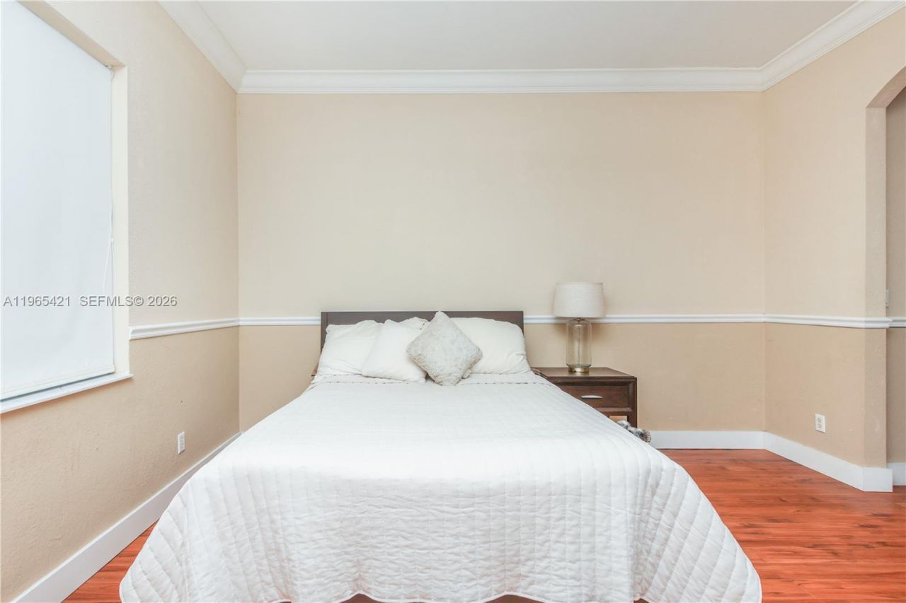 19301 Seneca Ave, Weston, FL 33332 Photo