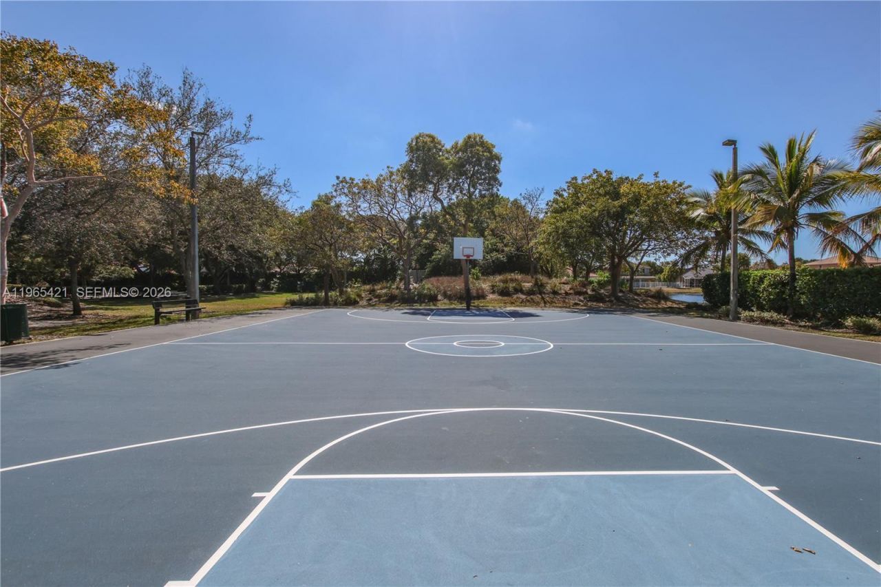 19301 Seneca Ave, Weston, FL 33332 Photo