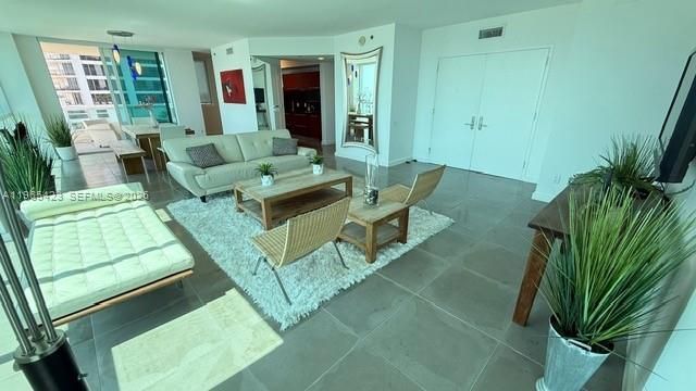 101 S Fort Lauderdale Beach Blvd , Unit 707, Fort Lauderdale, FL 33316 Photo