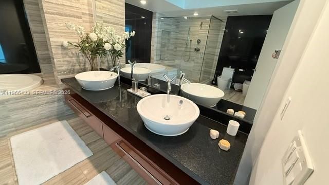 101 S Fort Lauderdale Beach Blvd , Unit 707, Fort Lauderdale, FL 33316 Photo