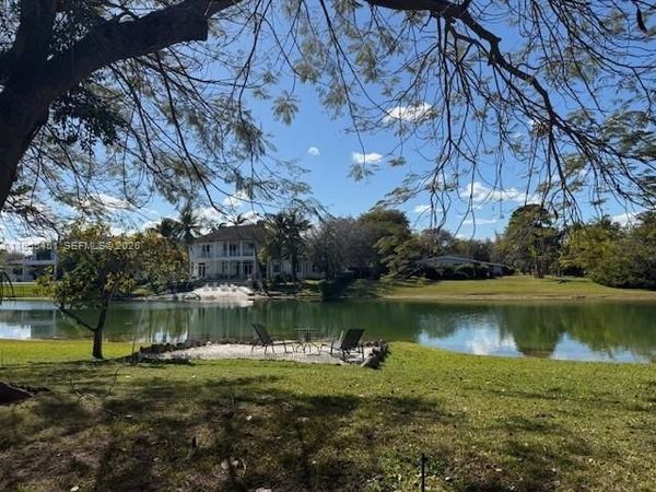 11820 SW 69th Ct, Pinecrest, FL 33156