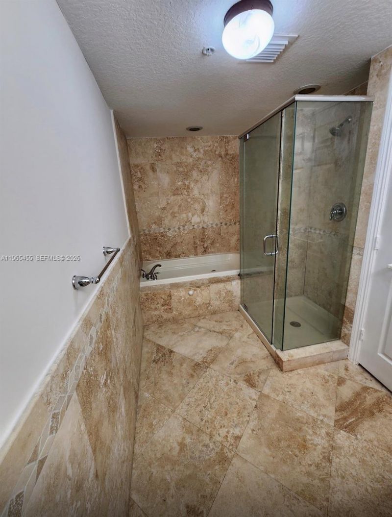 322 Madeira Ave, Unit 503, Coral Gables, FL 33134 Photo