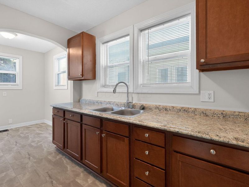 632 Hilltonia Avenue, Columbus, OH 43223 Photo 16