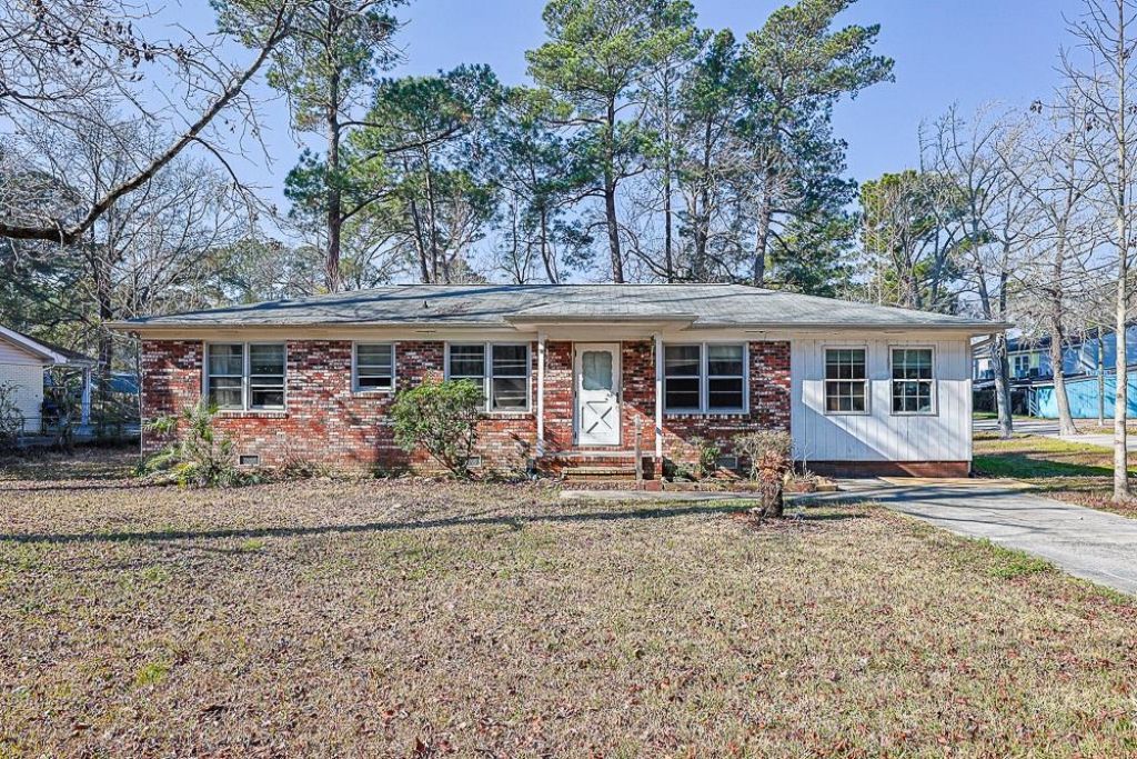 1129 9th Ave. S, Myrtle Beach, SC 29577 Main Photo