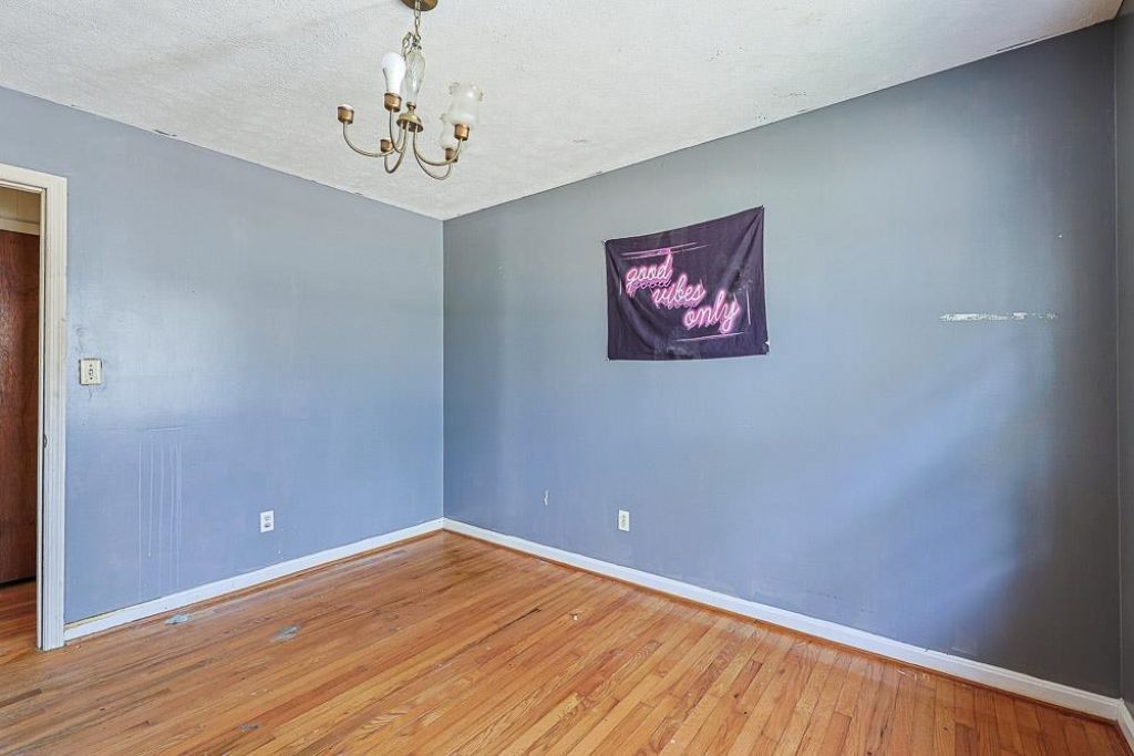 1129 9th Ave. S Photo 11