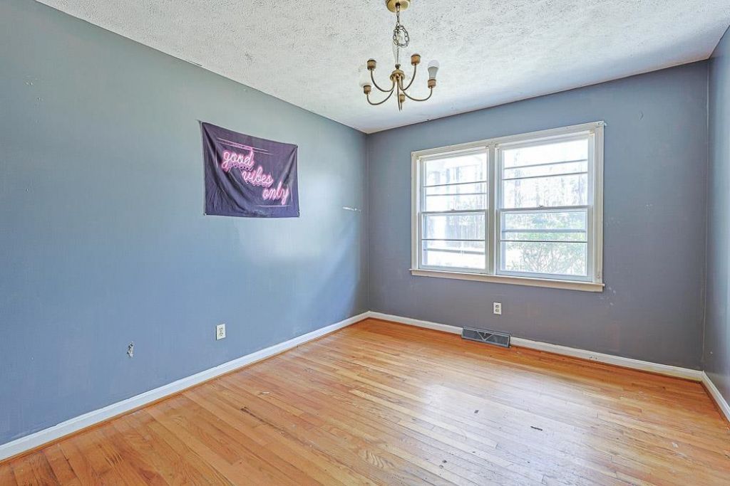 1129 9th Ave. S Photo 12