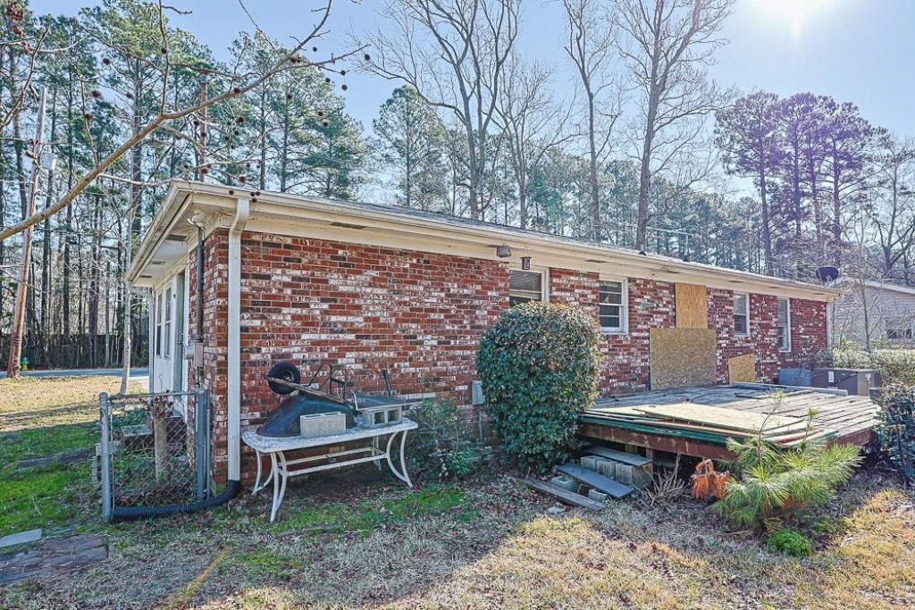 1129 9th Ave. S Photo 27