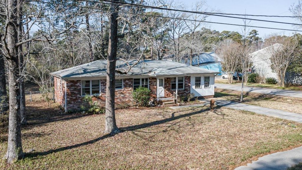 1129 9th Ave. S Photo 30