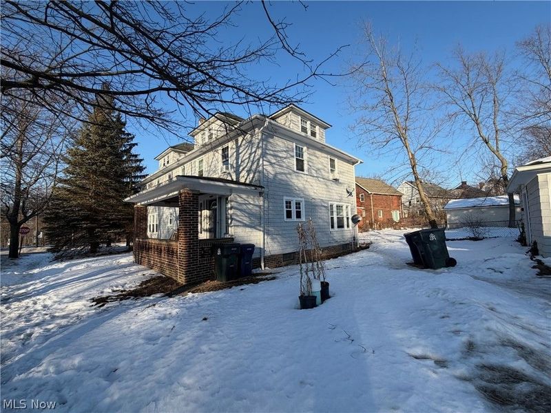 14622 Superior Road, Cleveland, OH 44118 Photo 33