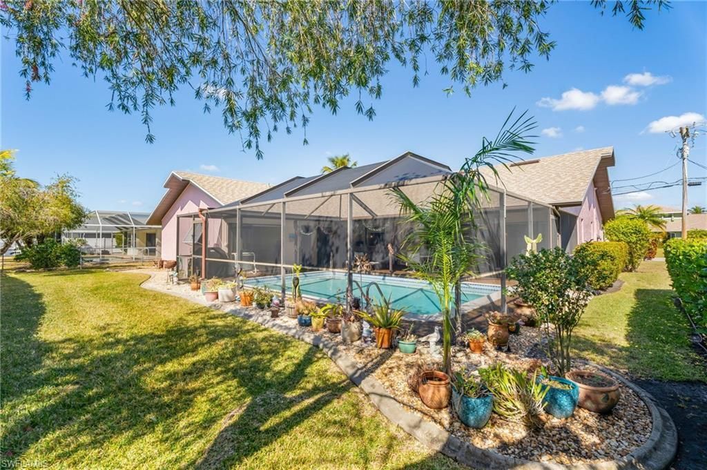 1202 SW 51st Ter, Cape Coral, FL 33914 Photo