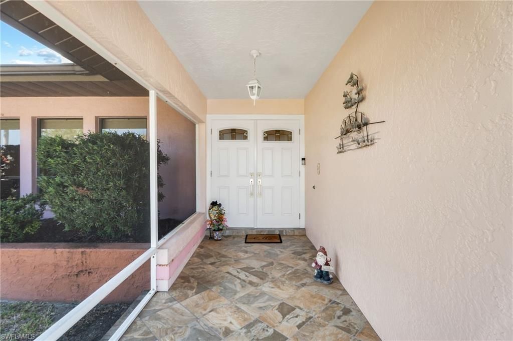 1202 SW 51st Ter, Cape Coral, FL 33914 Photo