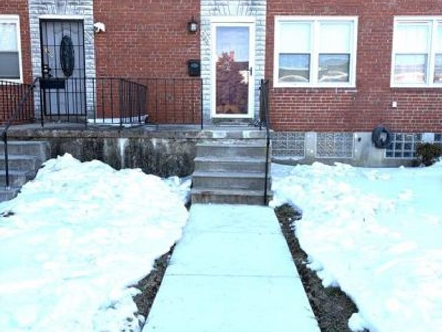 586 Lucia Avenue, Baltimore, MD 21229 Main Photo