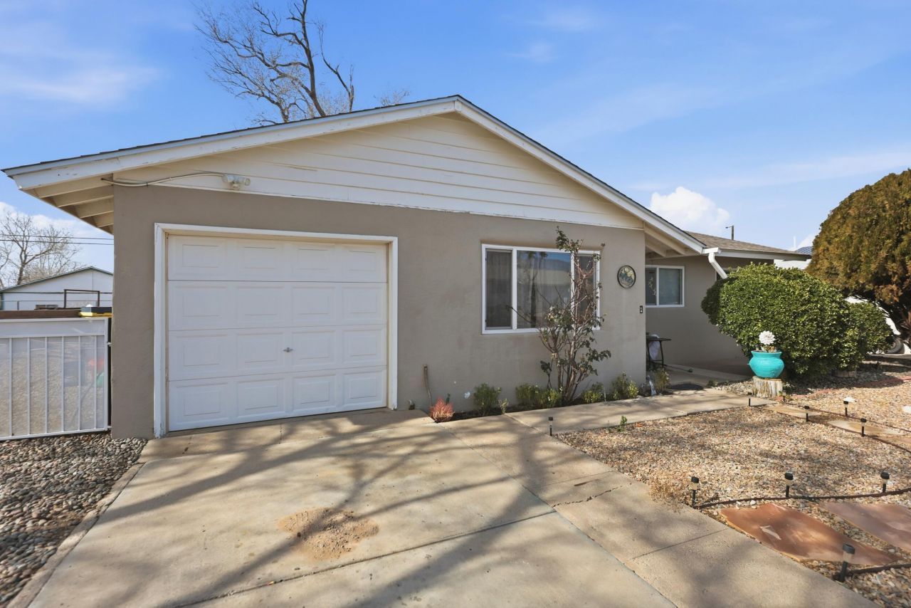 1529 Clancy Drive Ne, Albuquerque, NM 87112 Main Photo