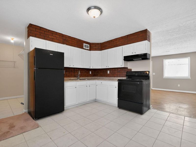 3251 Hilock Court, Columbus, OH 43207 Photo 12