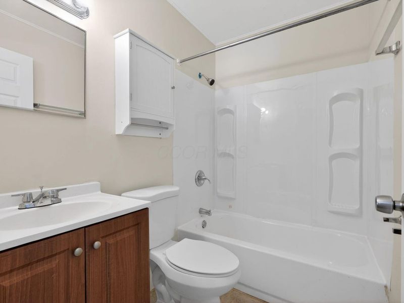 3251 Hilock Court, Columbus, OH 43207 Photo 18