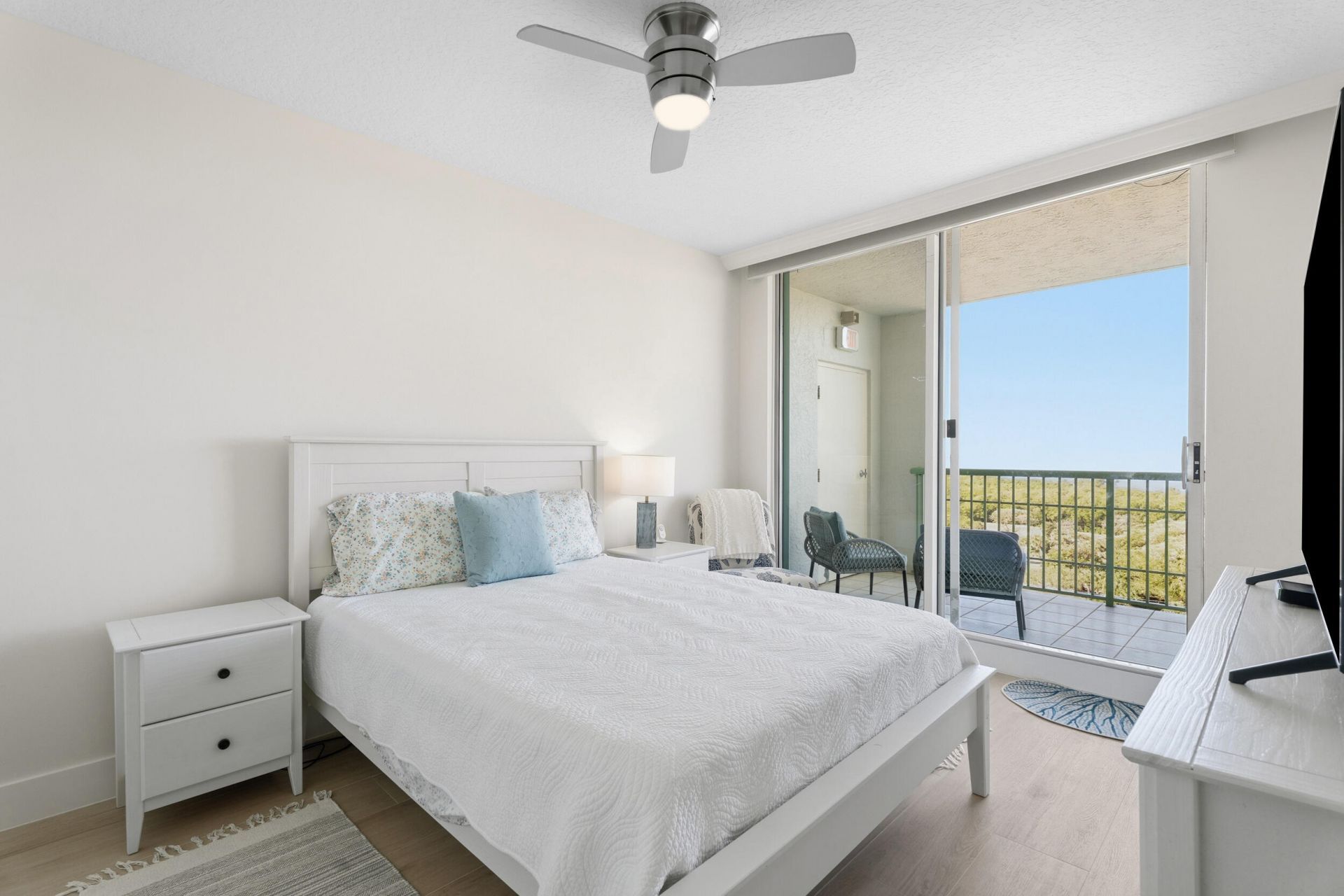 8650 S Ocean Drive, Unit 1003, Jensen Beach, FL 34957 Photo