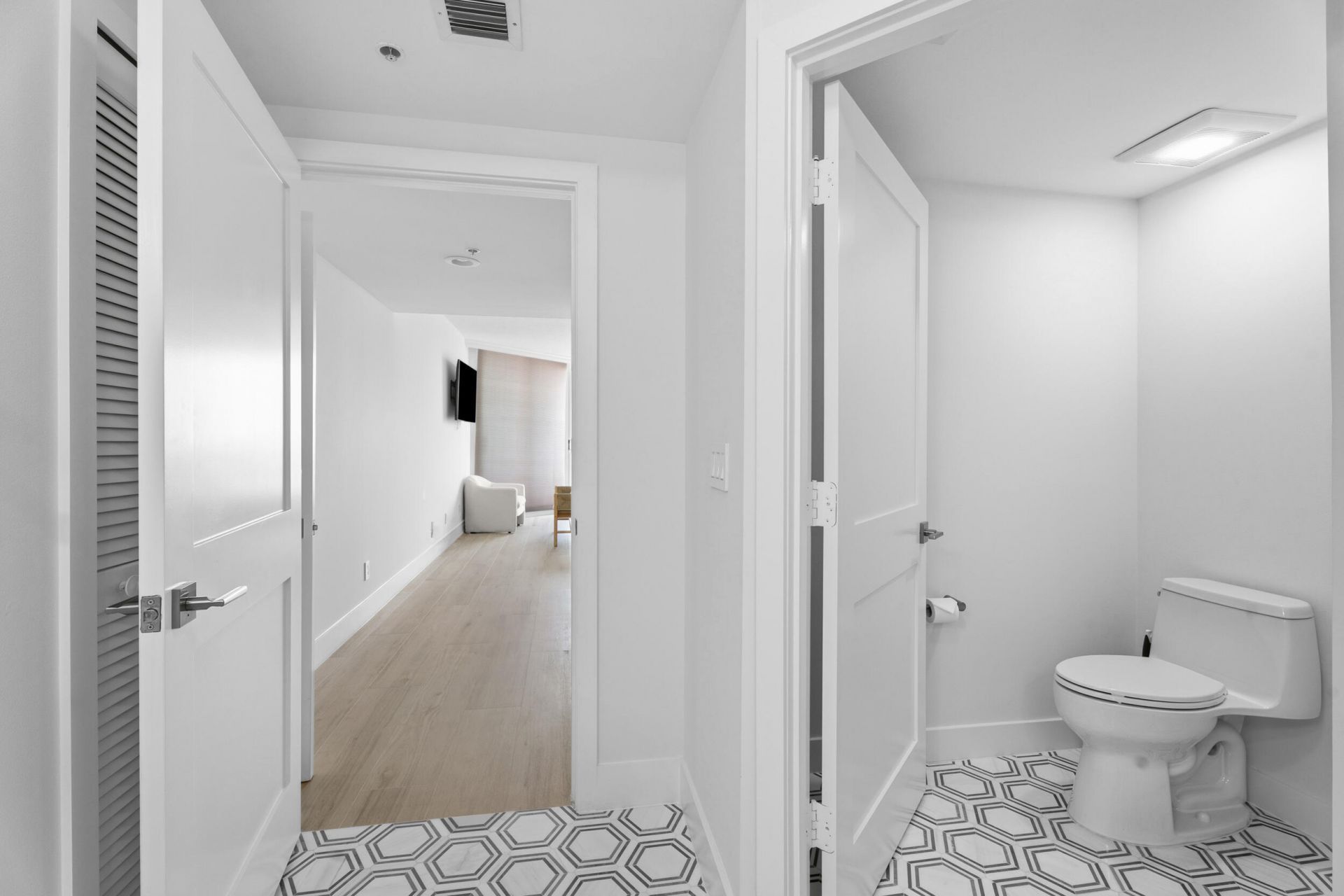 8650 S Ocean Drive, Unit 1003, Jensen Beach, FL 34957 Photo