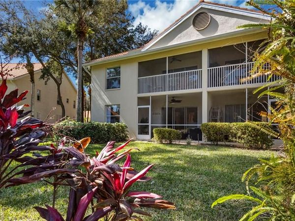 177 Robin Hood CIR, Unit 3-104, NAPLES, FL 34104