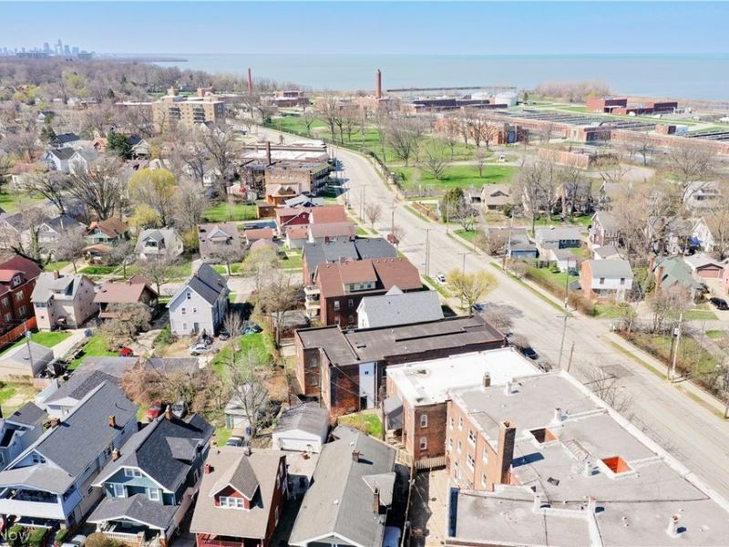 14620 Lake Shore Boulevard, Cleveland, OH 44110 Photo 25