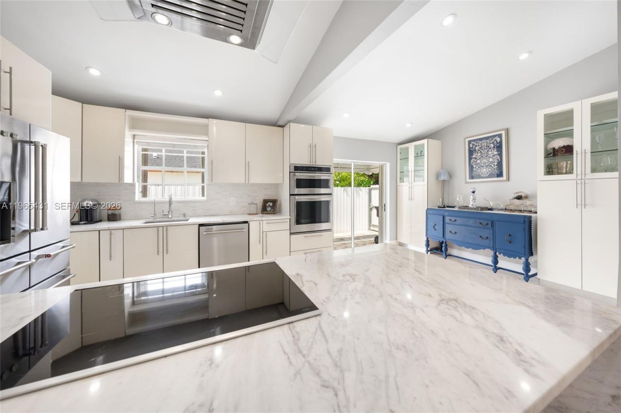 15642 SW 59th St, Miami, FL 33193 Photo