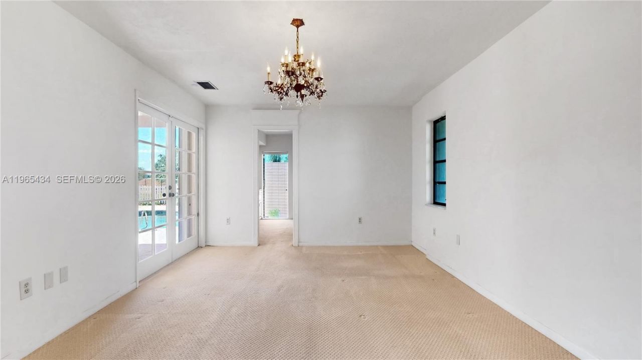 9620 E Calusa Club Dr, Miami, FL 33186 Photo