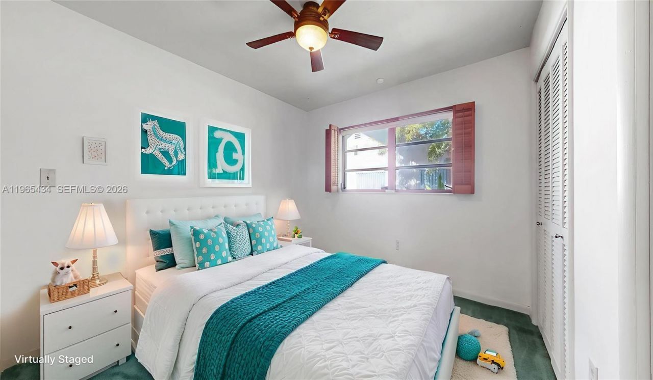 9620 E Calusa Club Dr, Miami, FL 33186 Photo