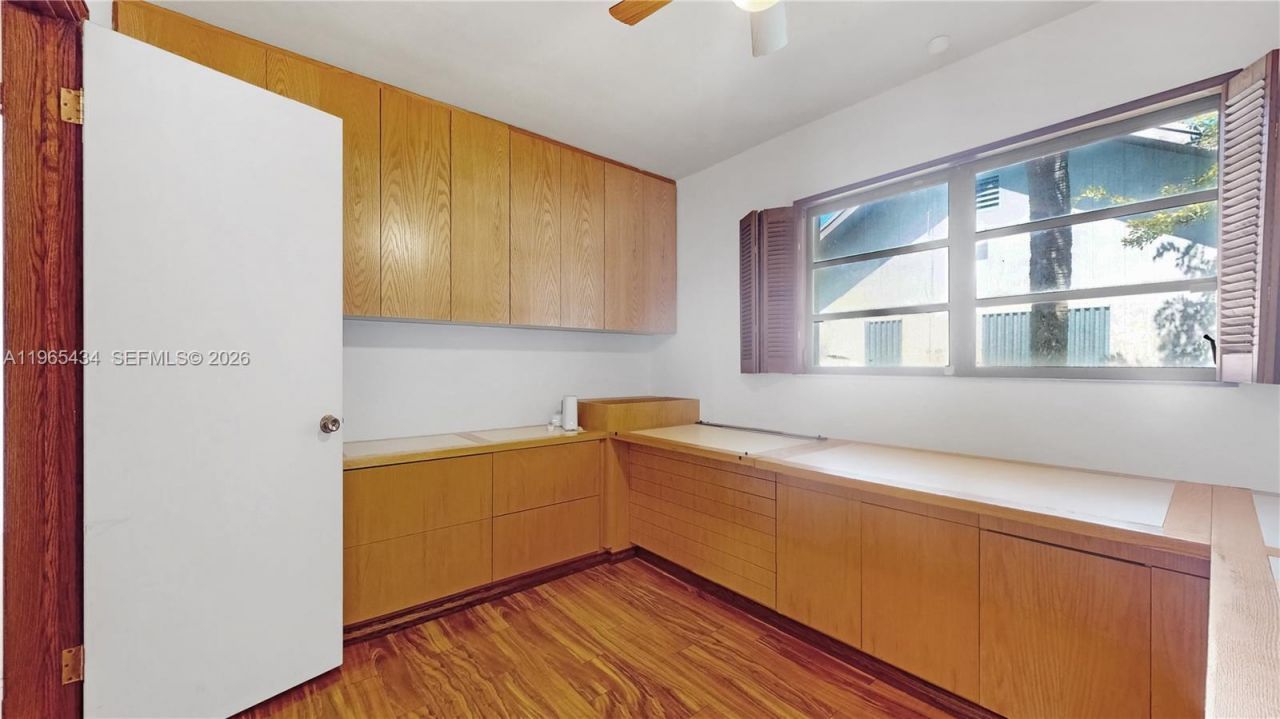 9620 E Calusa Club Dr, Miami, FL 33186 Photo