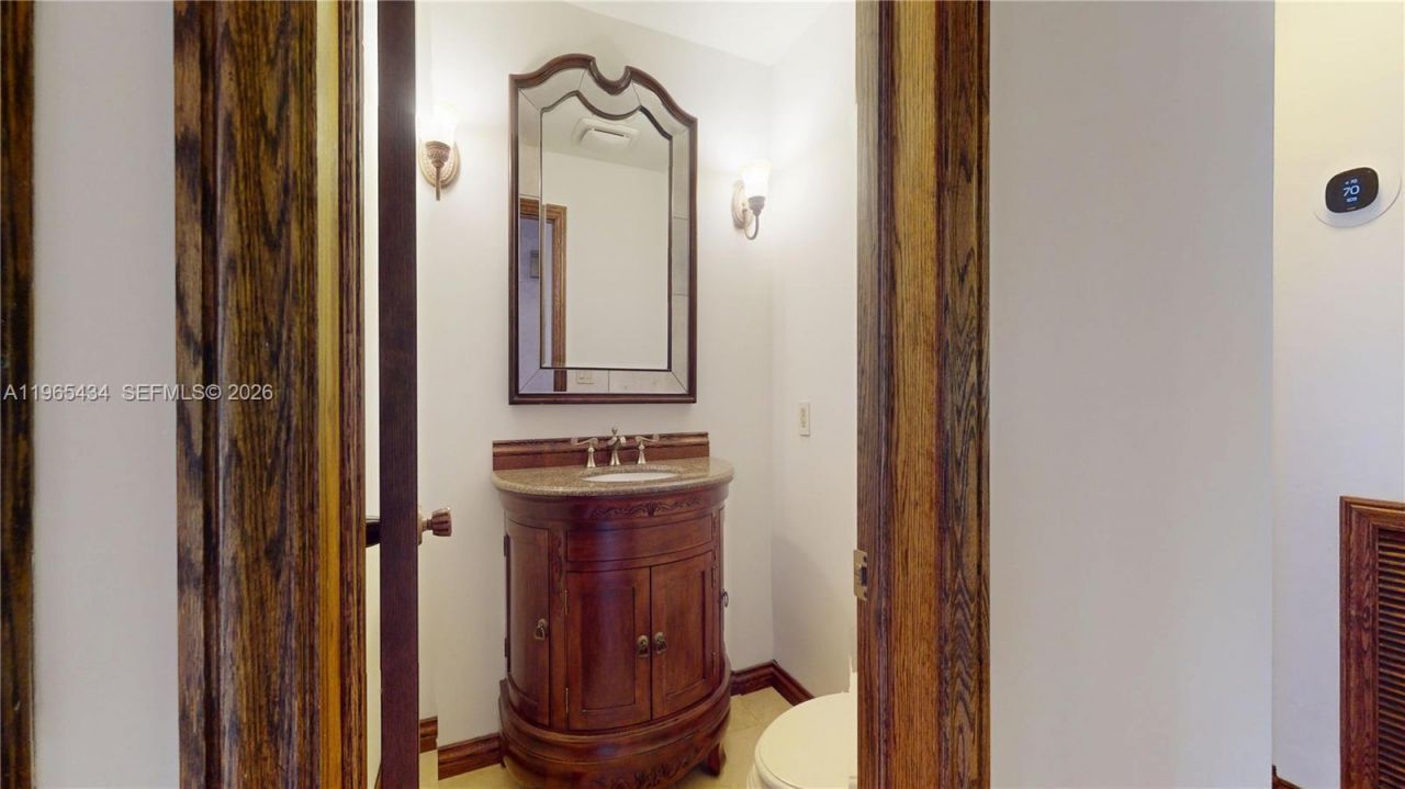 9620 E Calusa Club Dr, Miami, FL 33186 Photo