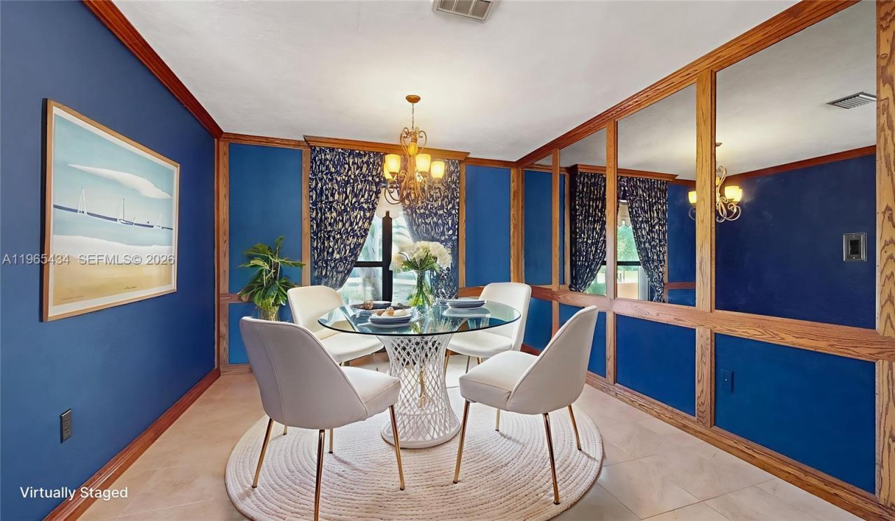 9620 E Calusa Club Dr, Miami, FL 33186 Photo