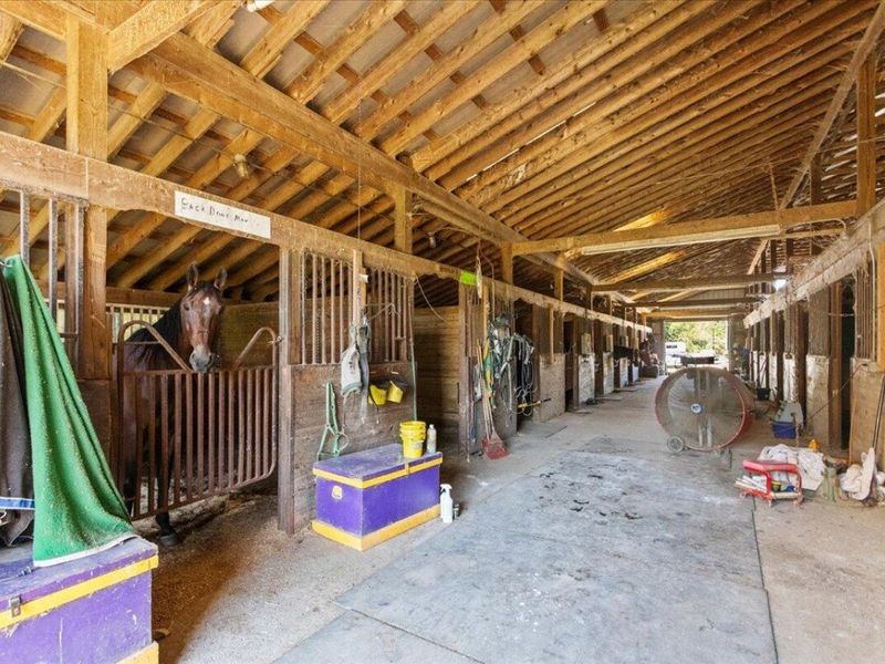 7233 National Road SE, Thornville, OH 43076 Photo 9