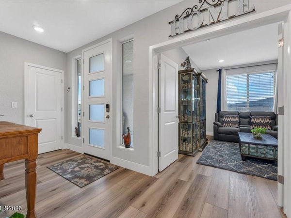 3176 Shimmer Lane, Reno, NV 89506