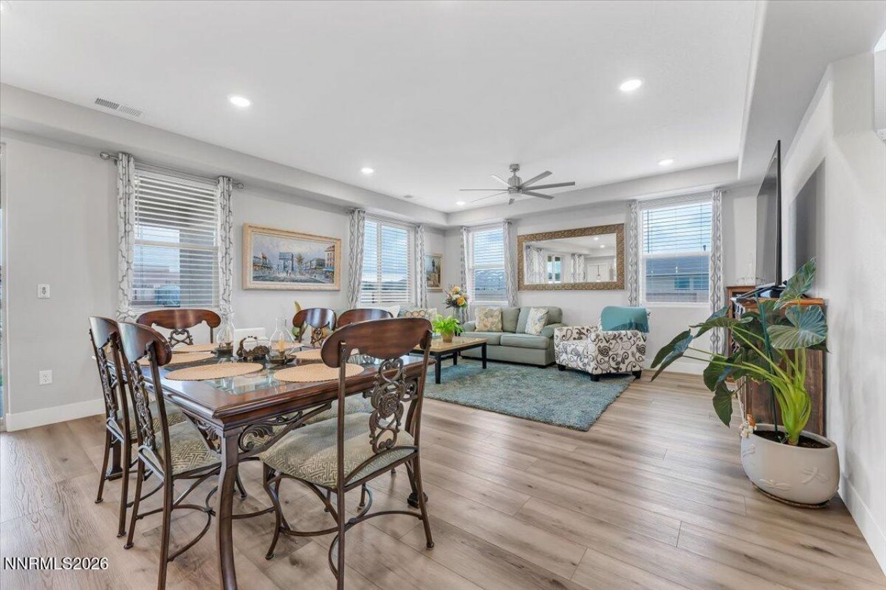 3176 Shimmer Lane, Reno, NV 89506 Photo