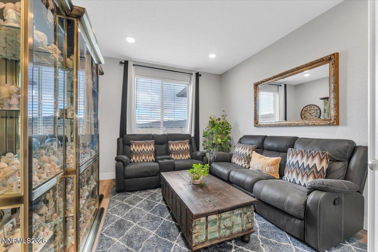 3176 Shimmer Lane, Reno, NV 89506 Photo