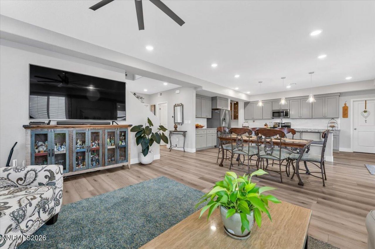 3176 Shimmer Lane, Reno, NV 89506 Photo