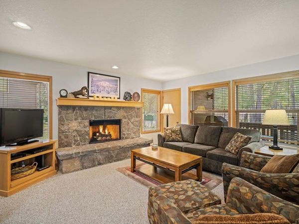 57383 Beaver Ridge Loop, Unit 35D, Sunriver, OR 97707
