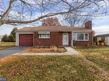 415 N PROGRESS AVENUE, HARRISBURG, PA 17109