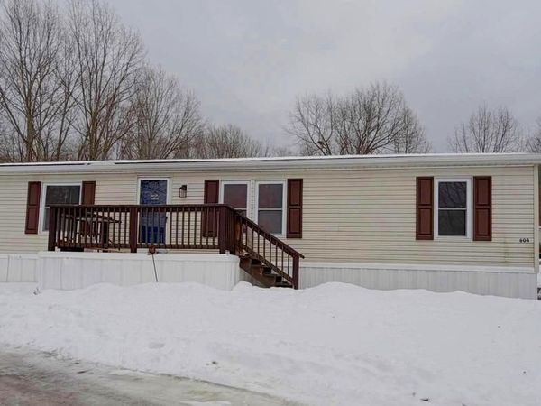 604 GRAND PRIX DR., ALTOONA, PA 16601