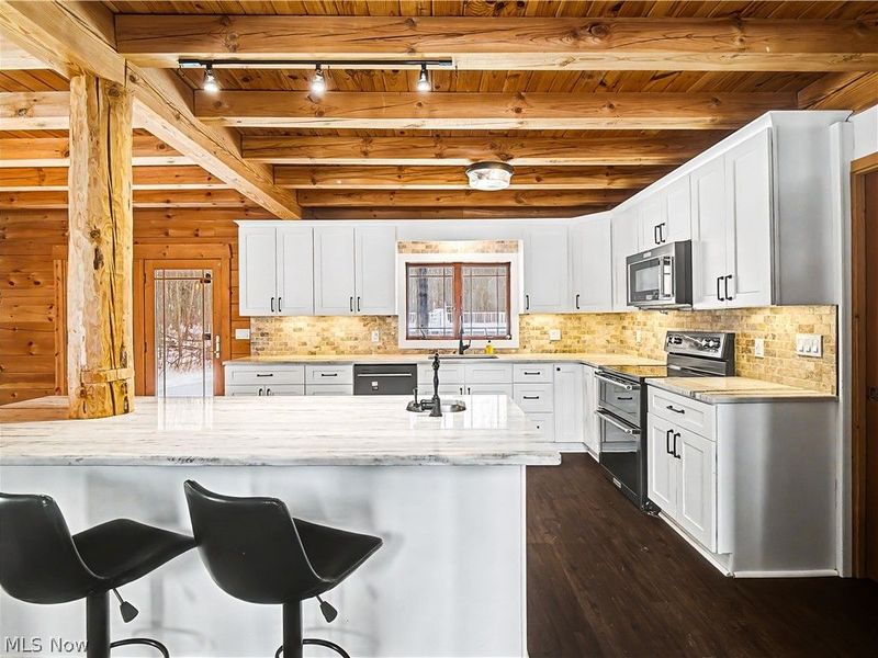 9677 Lindbergh Boulevard, Olmsted Falls, OH 44138 Photo 9