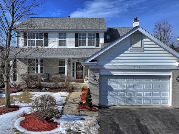 32764 N Innetowne Road, Lakemoor, IL 60051