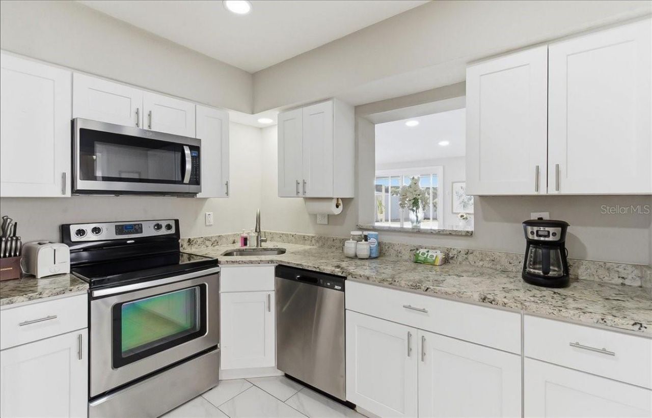 305 N Conrad Avenue, Sarasota, FL 34237 Photo