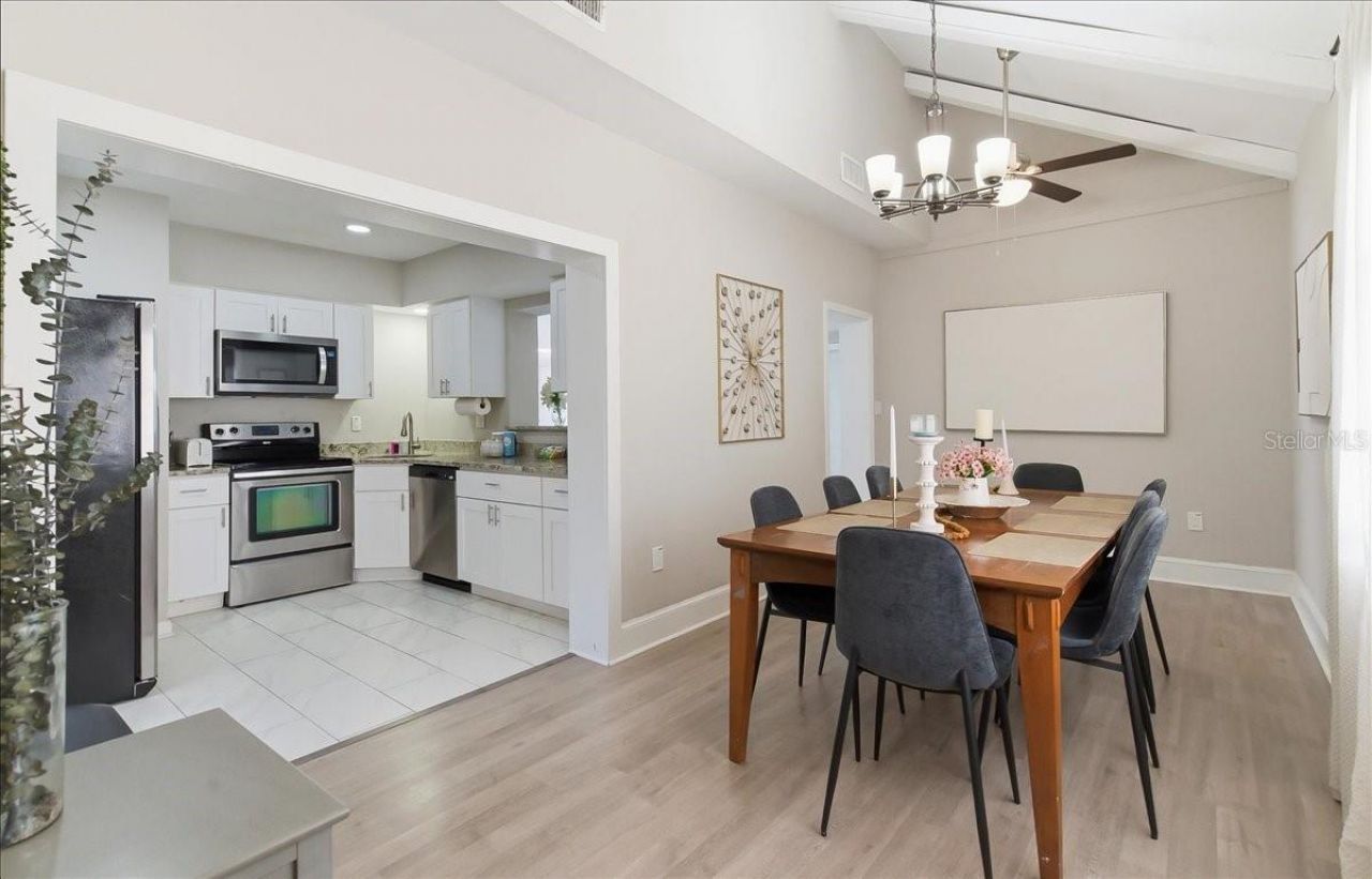 305 N Conrad Avenue, Sarasota, FL 34237 Photo