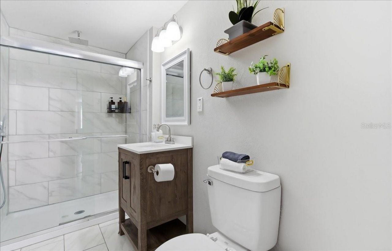 305 N Conrad Avenue, Sarasota, FL 34237 Photo